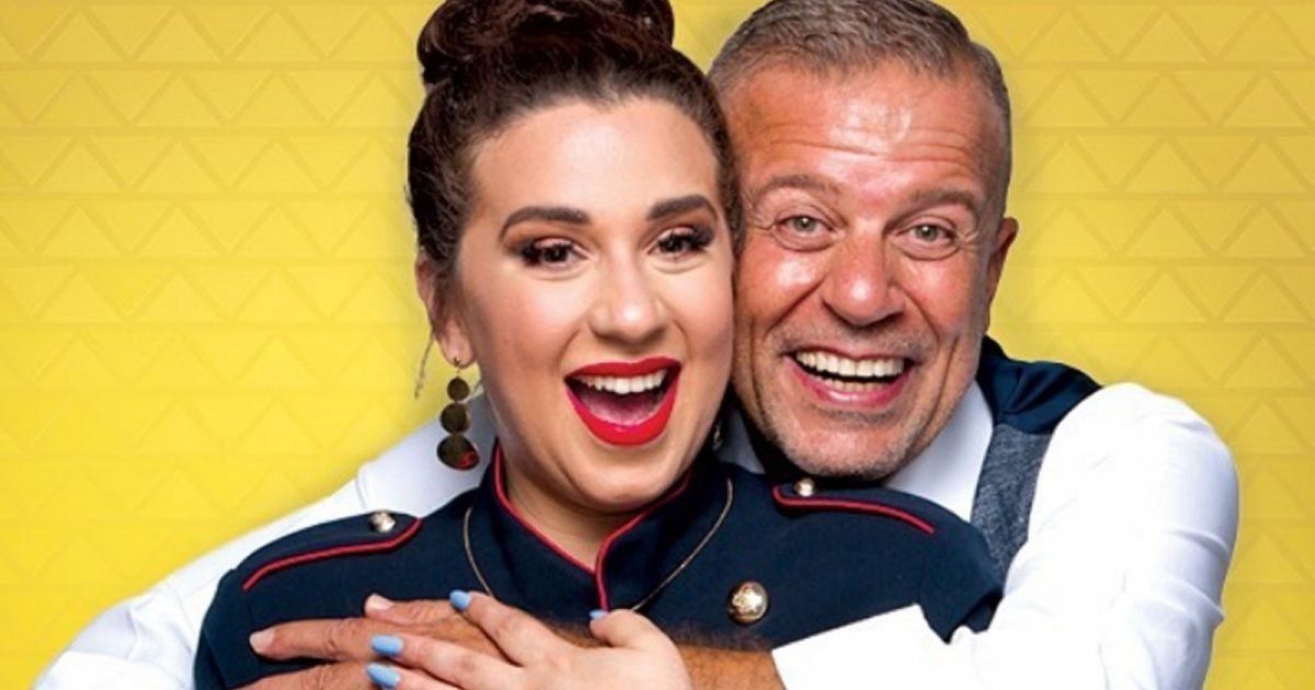 شاهد .. بالصور- "بنت ابويا"..أسما منير تشارك أوقات مميزة مع والدها شريف منير