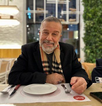 شاهد .. بالصور- "بنت ابويا"..أسما منير تشارك أوقات مميزة مع والدها شريف منير