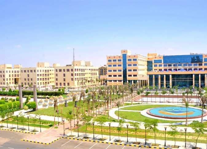 أخبار مصر | قائمة الجامعات الخاصة والأهلية المعتمدة في مصر.. احترسوا من النصابين