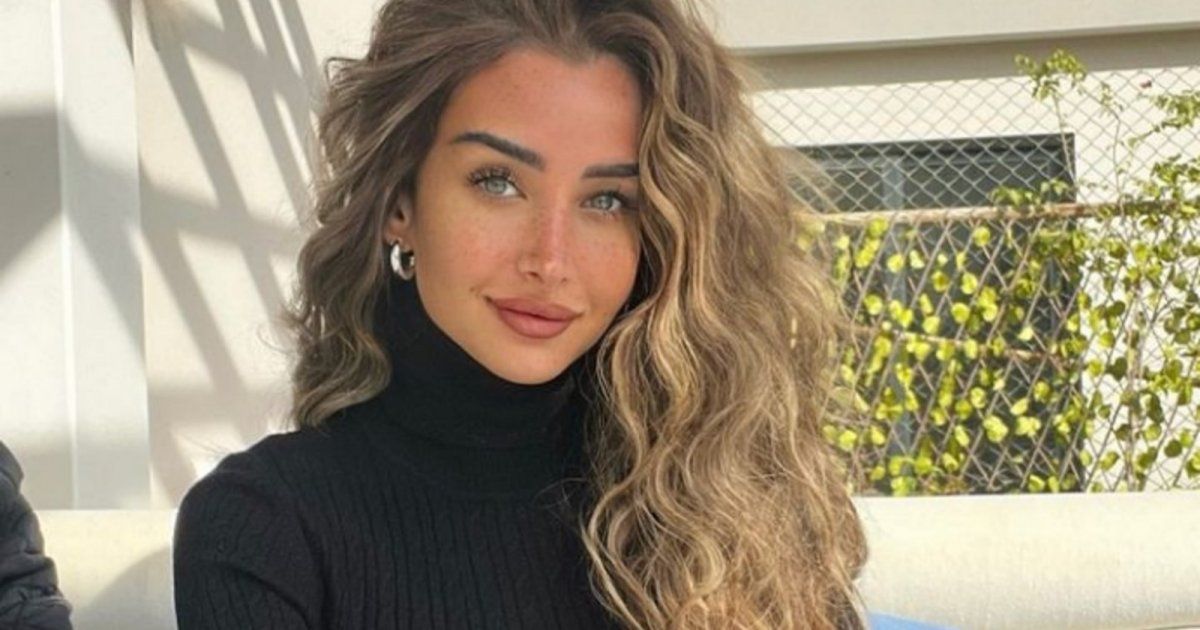 شاهد .. بإطلالة أميرات..هنا الزاهد تخطف الأنظار بجمالها- بالصورة