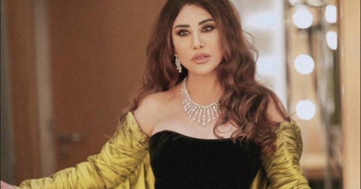 شاهد .. نجمة عالمية تطل بفستان نجوى كرم .. على من فضله الجمهور؟ - بالصور