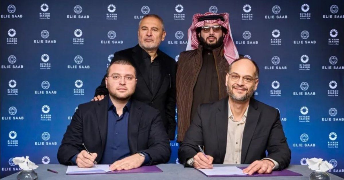 شاهد .. توقيع إتفاقية شراكة بين "موسم الرياض" والمصمم اللبناني العالمي إيلي صعب