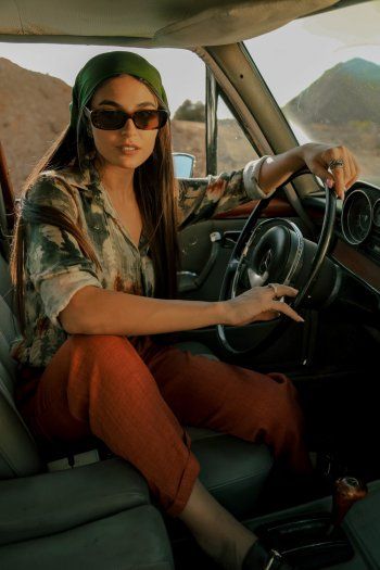 شاهد .. خاص - جينا أبو زيد تكشف ما فعلته من أجل " الخائن " وعلاقتها بزملائها في المسلسل