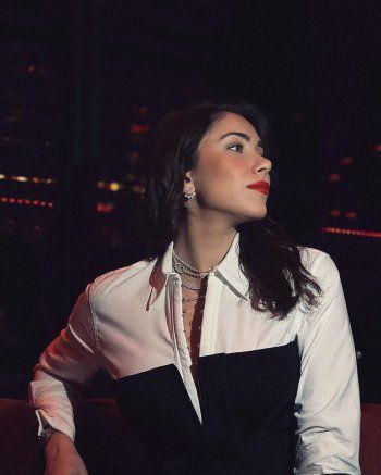 شاهد .. بالصور- تحت عنوان الاناقة والأنوثة..دانييلا رحمة بلوك شيك وجمال لا يوصف