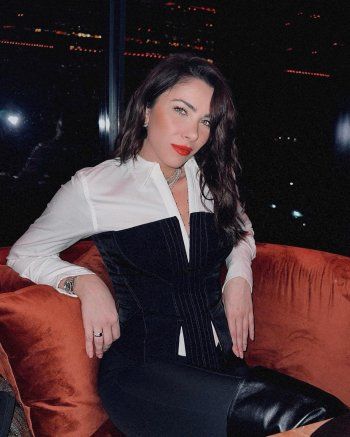 شاهد .. بالصور- تحت عنوان الاناقة والأنوثة..دانييلا رحمة بلوك شيك وجمال لا يوصف