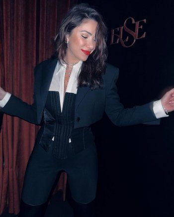 شاهد .. بالصور- تحت عنوان الاناقة والأنوثة..دانييلا رحمة بلوك شيك وجمال لا يوصف