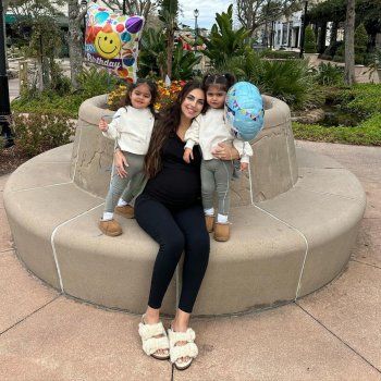 شاهد .. ملكة جمال لبنان لعام 2015 تحتفل بعيد ميلادها.. وبطنها المنتفخ حديث الجمهور