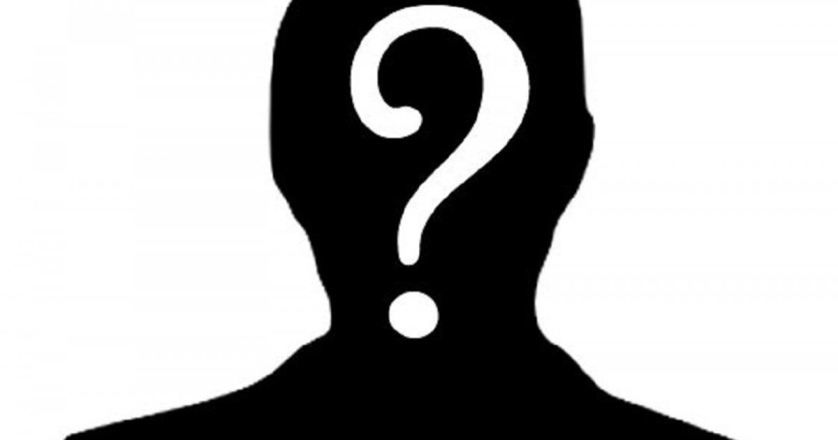 شاهد .. ممثلة مصرية وطليقة ممثل مصري شهير تتعرض لحادث سير مروع