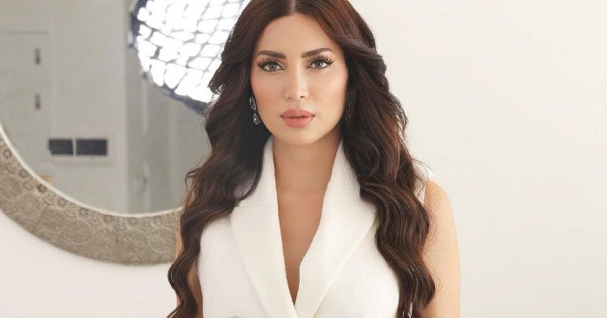 شاهد .. بالفيديو- بلوك كاجوال..نسرين طافش تتناول العشاء في القاهرة