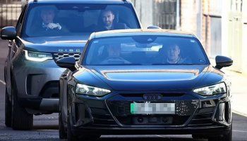 شاهد .. الأمير ويليام يزور زوجته كايت ميدلتون في المستشفى ويتفرغ للاهتمام بأولاده-بالصور