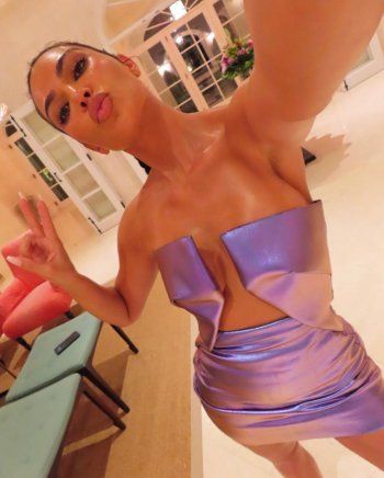 شاهد .. سعر خيالي لفستان كيم كارداشيان من تصميم ريك أوينز