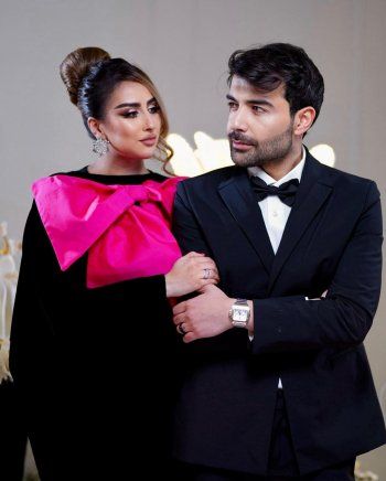 شاهد .. بالصور- لقطات رومانسية وغزل بين عقيل الرئيسي وفرح الهادي