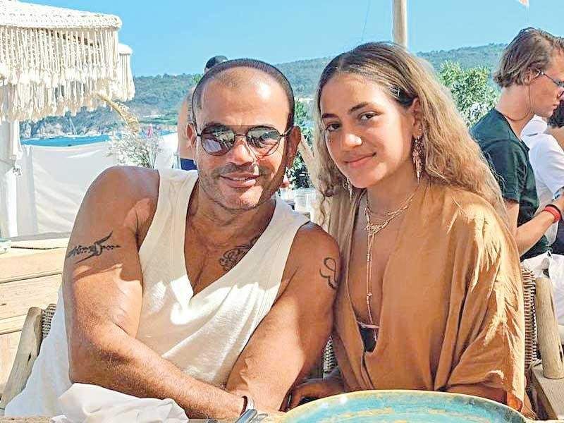 شاهد .. بالصورة- كنزي عمرو دياب تثير الجدل مجدداً بملابسها الجريئة