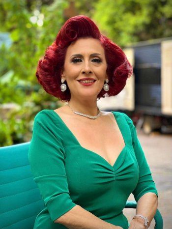 شاهد .. خاص - جوليا قصار تكشف كواليس " عرابة بيروت " .. وهذا ما قالته عن ريان حركة وكارول عبود