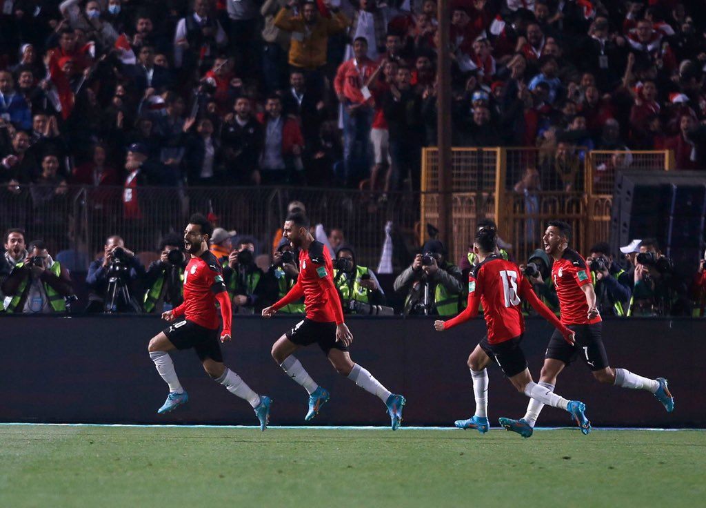 منتخب مصر يتعادل مع غانا 2-2 ويقترب من الصعود
