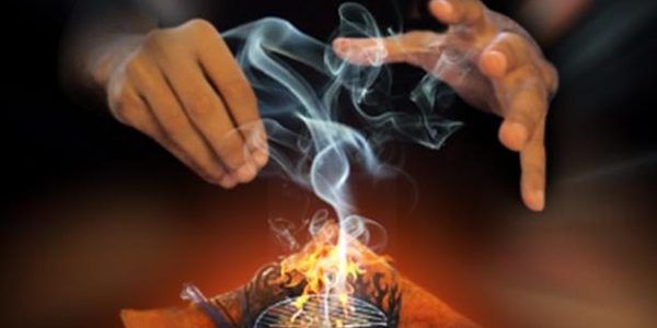 آية قرآنية عظيمة تحصنك أنت وأولادك من السحر والعين والحسد؟؟