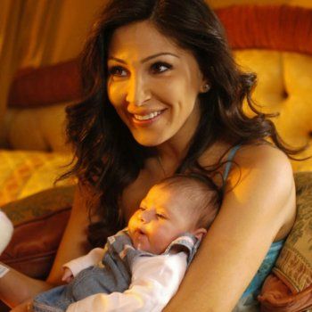 شاهد .. صور نادرة لـ إليسا تعود لـ20 عاماً.. شاهدوا عفويتها!