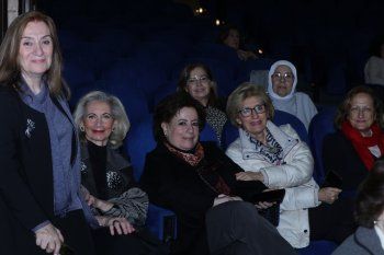 شاهد .. خاص - ريتا نجيم الرومي مكرمة من The Women’s League في الجامعة الأميركية .. حكاية عشق وتحديات وإنجازات