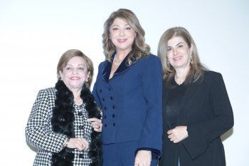 شاهد .. خاص - ريتا نجيم الرومي مكرمة من The Women’s League في الجامعة الأميركية .. حكاية عشق وتحديات وإنجازات