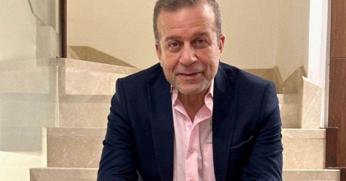 شاهد .. بالصور- شريف منير في جولة على الدراجة النارية مع أصدقائه الدراجين