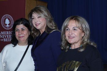 شاهد .. خاص - ريتا نجيم الرومي مكرمة من The Women’s League في الجامعة الأميركية .. حكاية عشق وتحديات وإنجازات