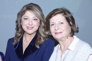 شاهد .. خاص - ريتا نجيم الرومي مكرمة من The Women’s League في الجامعة الأميركية .. حكاية عشق وتحديات وإنجازات