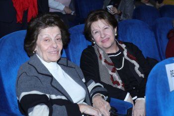 شاهد .. خاص - ريتا نجيم الرومي مكرمة من The Women’s League في الجامعة الأميركية .. حكاية عشق وتحديات وإنجازات