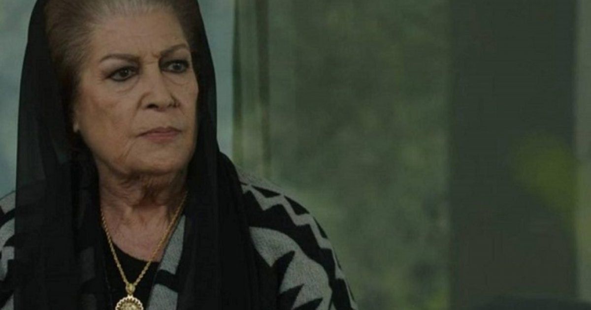 شاهد .. بكاء منى واصف خلال تكريمها في "joy awards" وهكذا علّقت رشا شربتجي-بالفيديو