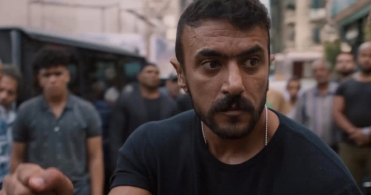 شاهد .. أحمد العوضي يستمر في المركز الثاني بفيلمه "الإسكندراني" وهذا ما حققه