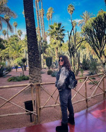 شاهد .. بالصور- بأجواء عائلية..سميرة سعيد تستمتع بعطلتها في مراكش مع أسرتها