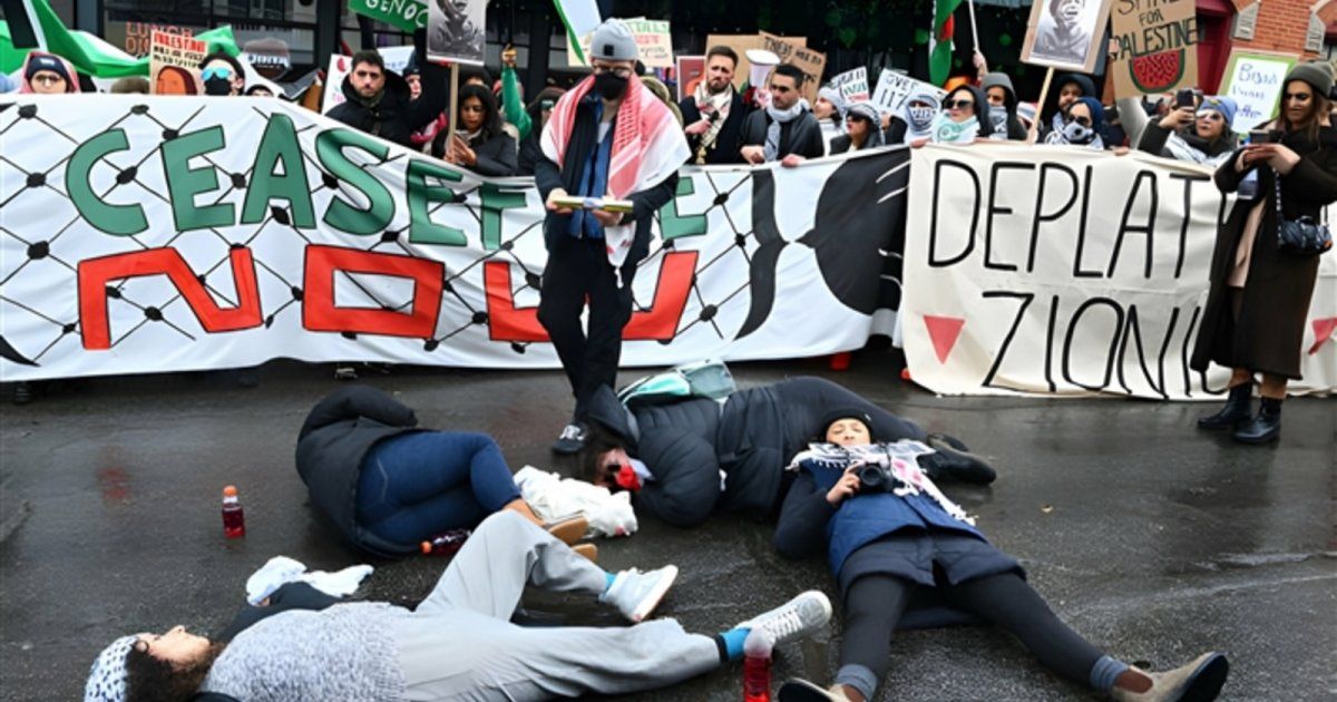 شاهد .. مظاهرات داعمة لـ فلسـ ـطين أمام مهرجان صندانس السينمائي .. تشهد نجمتان عالميتان