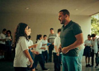 شاهد .. أحمد السقا يكشف عن المزيد من كواليس " جولة أخيرة "