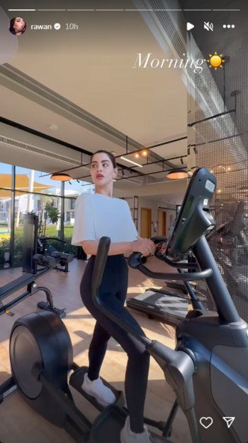 شاهد .. بالصور- روان بن حسين تمارس التمارين الرياضية وتستعرض رشاقتها وجمالها في الجيم