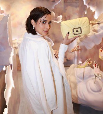 شاهد .. بالصور- لن تصدقو سعر حقيبة و حذاء بلقيس الخيالي..إليكم التفاصيل