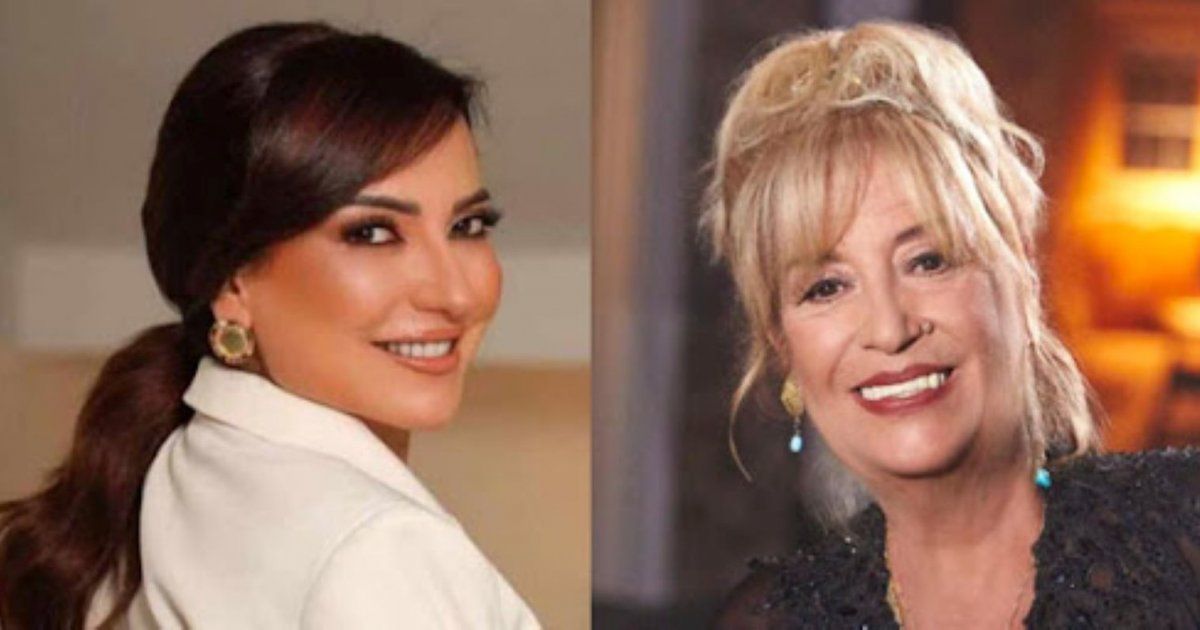 شاهد .. أمل عرفة تفاجئ منى واصف بباقة ورد بعد تكريمها وتشكرها على كلامها عنها - بالفيديو