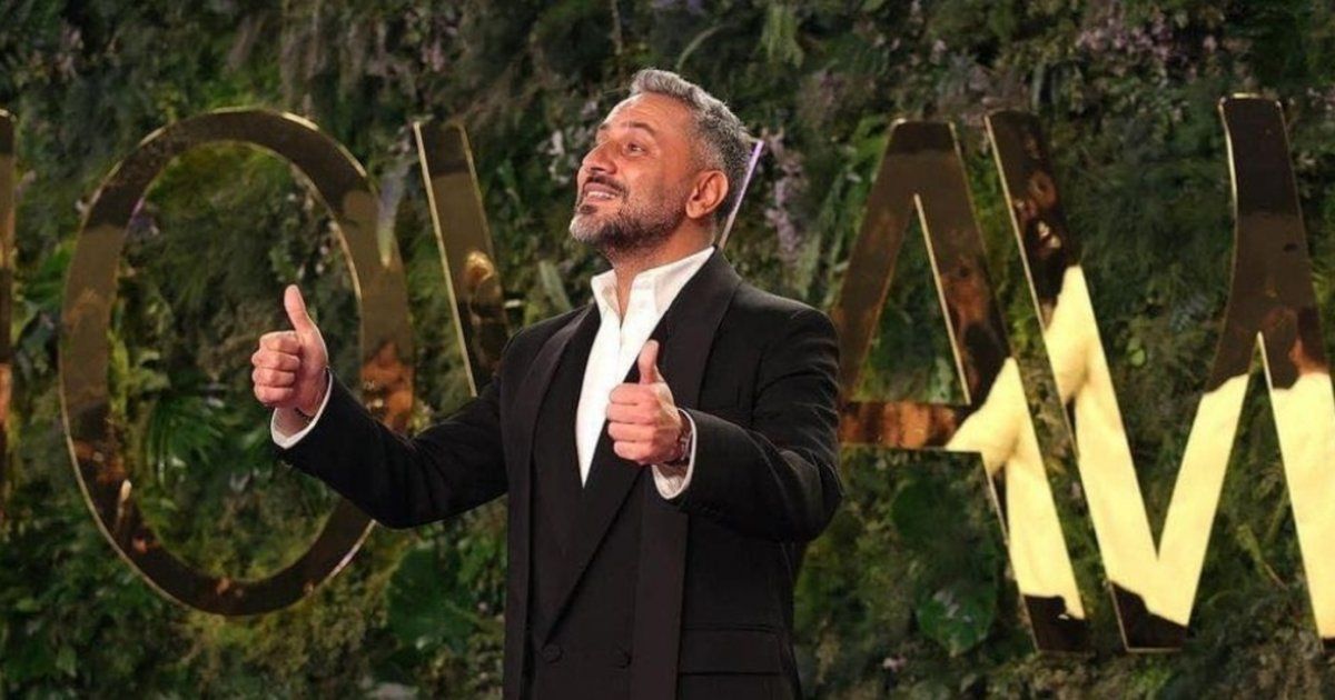 شاهد .. أول تعليق من قيس الشيخ نجيب على الموقف المحرج الذي تعرض له في Joy Awards