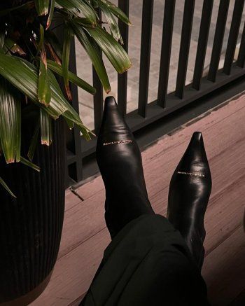 شاهد .. بالصور- سخر خيالي لحذاء أصالة كامل..و جمالها يخطف الأنظار