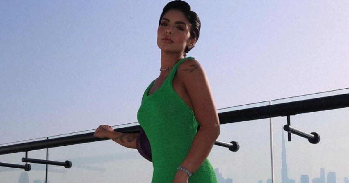 شاهد .. بالصور- سخر خيالي لحذاء أصالة كامل..و جمالها يخطف الأنظار