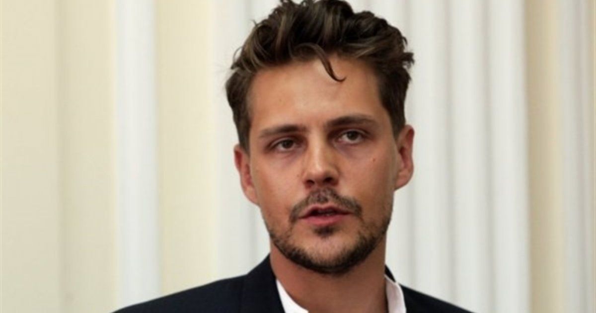 شاهد .. الخارجية الأوكرانية تطالب منصة عالمية بطرد ممثل روسي مؤيد لـ بوتين من مسلسل أميركي