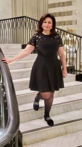 اتفرج .. إلهام شاهين تشعل السوشيال ميديا بظهور لا يتوقع