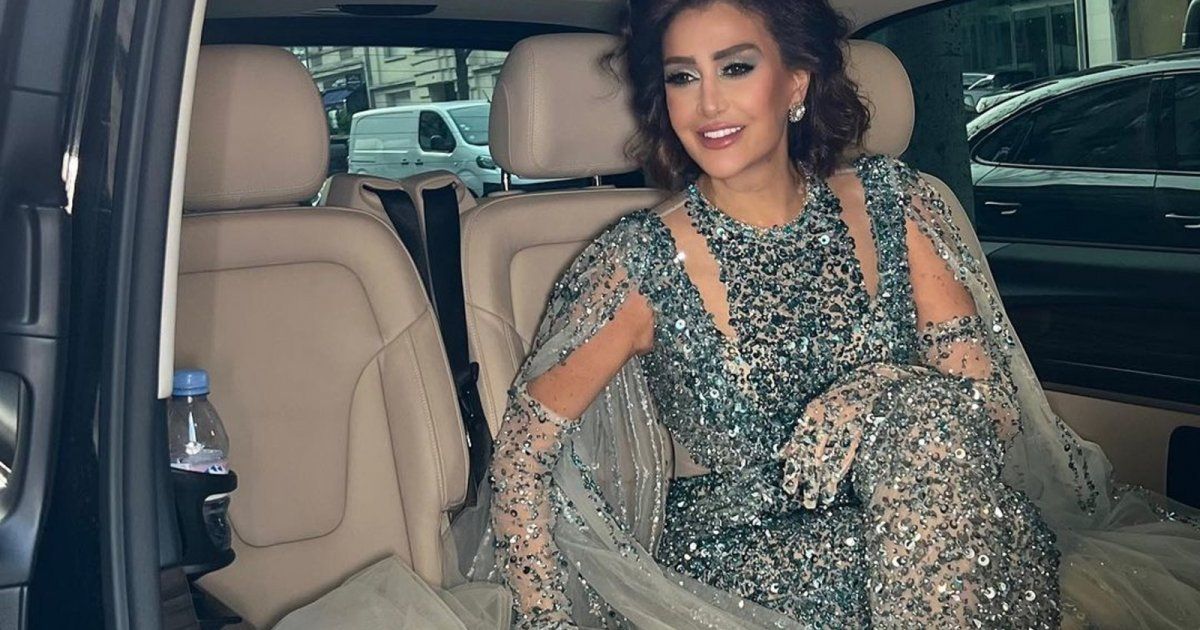 شاهد .. غادة عبد الرازق تشارك متابعيها صورا مع إليسا وتعلق: "حبيبتي"