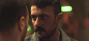 شاهد .. بالصورة- أحمد العوضي يشارك متابعيه صورة جديدة من كواليس مسلسل "حق عرب"