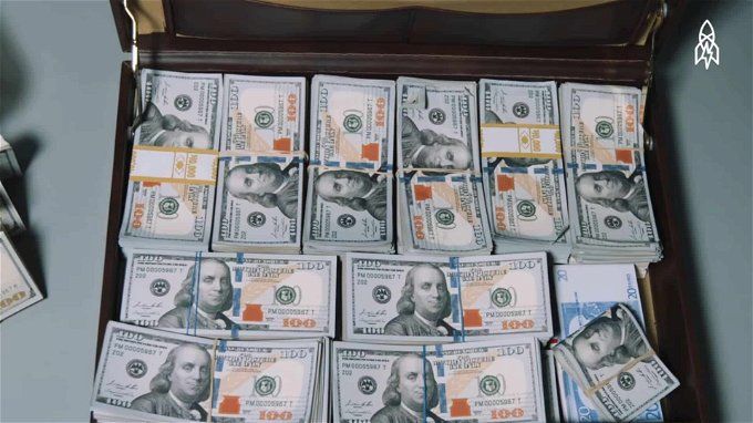 أخبار مصر | دولارات مزيفة مع موظف في مصر.. آخر ما وصلت له الشرطة بعد التحفظ عليهم