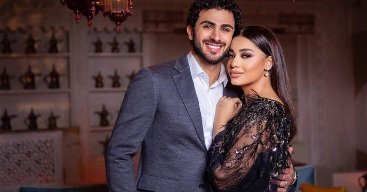 شاهد .. بالصور- رحمة رياض و ألكسندر علوم يكشفان عن جنس طفلهما بجلسة تصوير رومانسية