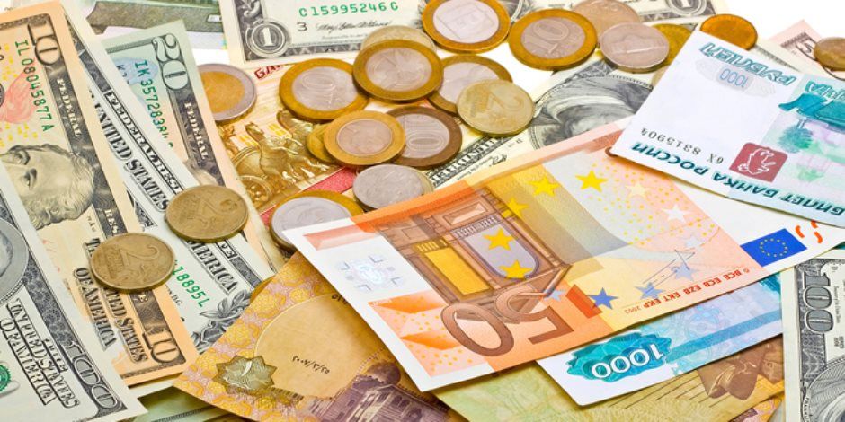 أسعار العملات اليوم الأول من فبراير وسط حالة ترقب لقرارات المركزي