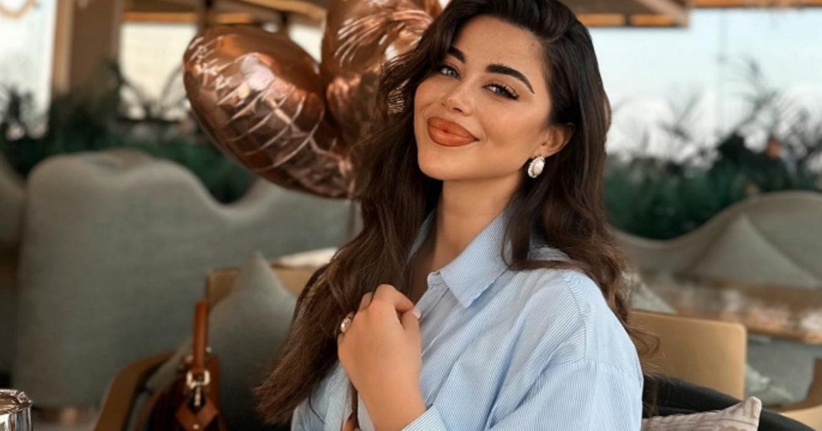 شاهد .. بالصورة- من داخل الصالة الرياضية.. يارا السكري تستعرض رشاقتها أثناء ممارسة الرياضة