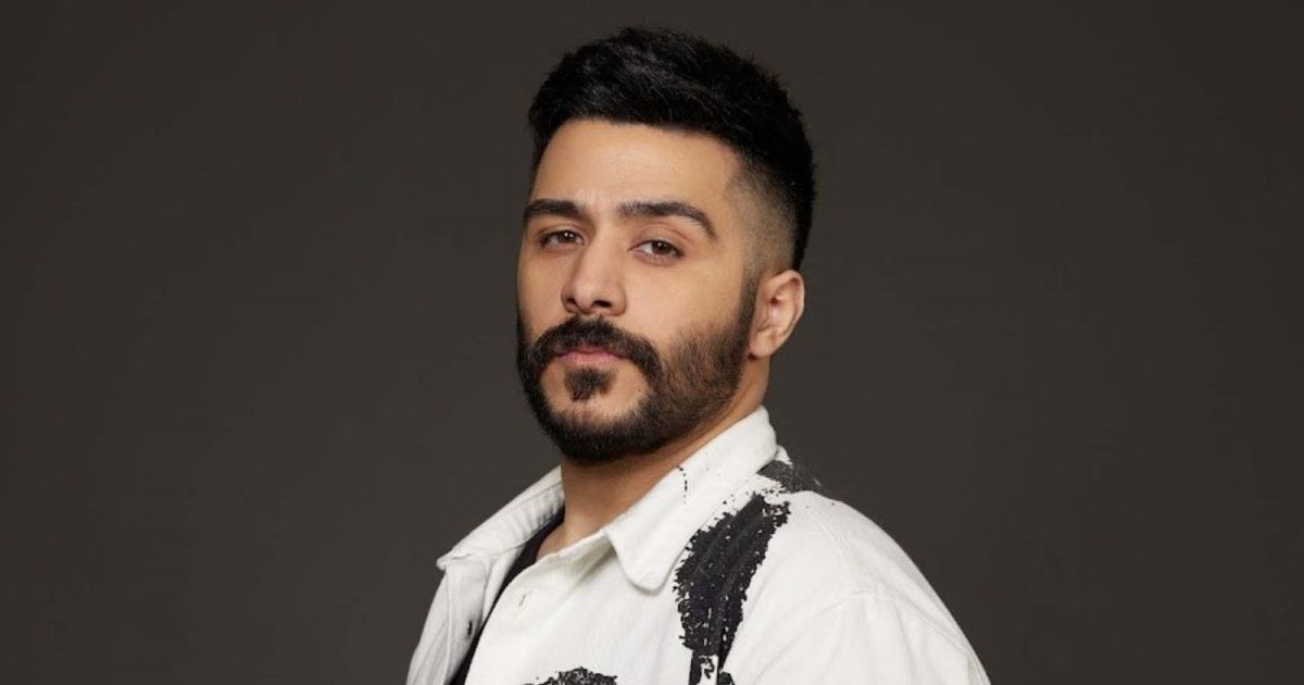 شاهد .. أحمد كامل يطرح أولى أغانيه في 2024 "من سكات"