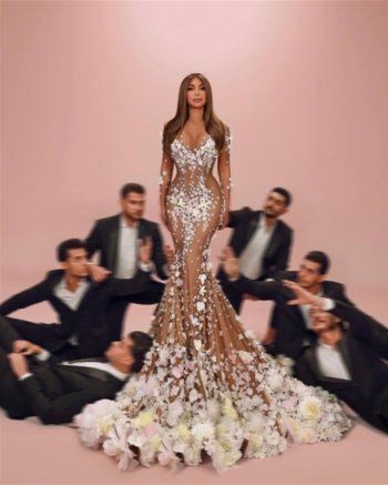 شاهد .. نوال الزغبي تخطف الأنظار بإطلالتها الرائعة والجريئة