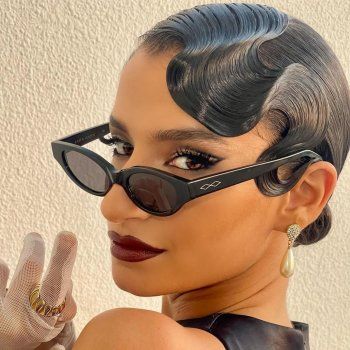 شاهد .. بالصور- بفستان أسود و جمال رائع.. أميرة أديب تبهر الجمهور بأناقتها و أنوثتها