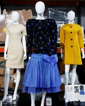 شاهد .. الأميرة ديانا إشتهرت بشعرها القصير.. ولكن ما رأيكم بها بالتسريحات الطويلة؟